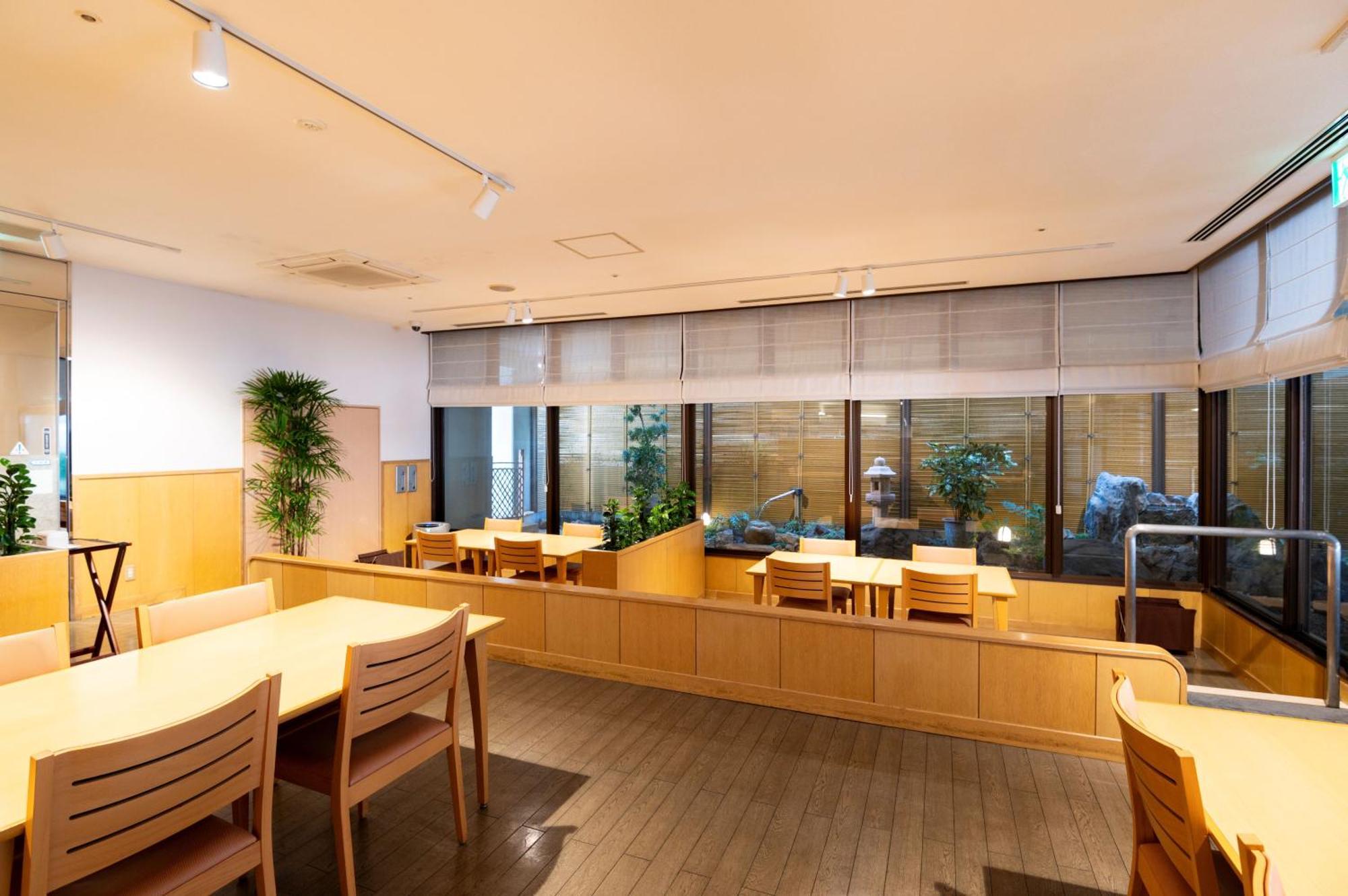 Onomichi Kokusai Hotel Buitenkant foto