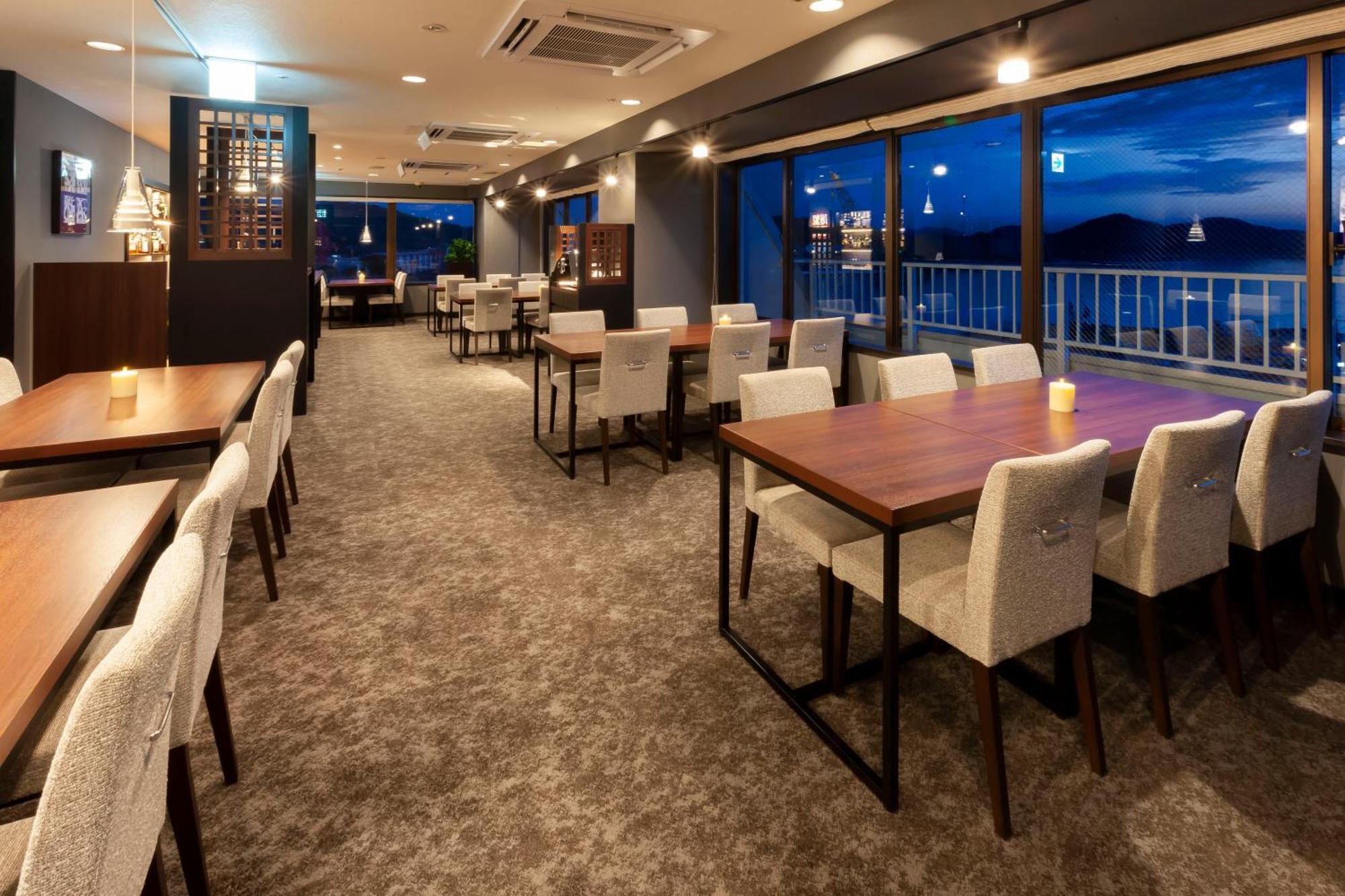 Onomichi Kokusai Hotel Buitenkant foto